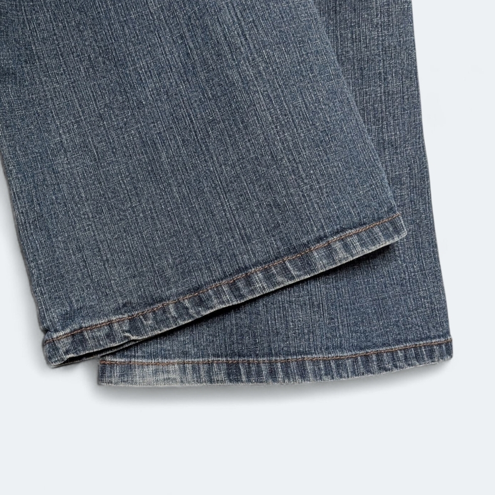 Truce Denim Flare Jeans Women’s Mid-Rise Medium Wash Stretch Bootcut Y2K Size 10 - Picture 11 of 12